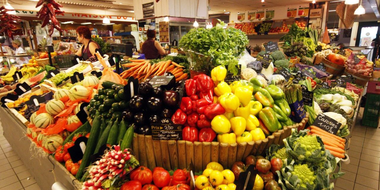 Des chèques fruits et légumes pour les plus démunis